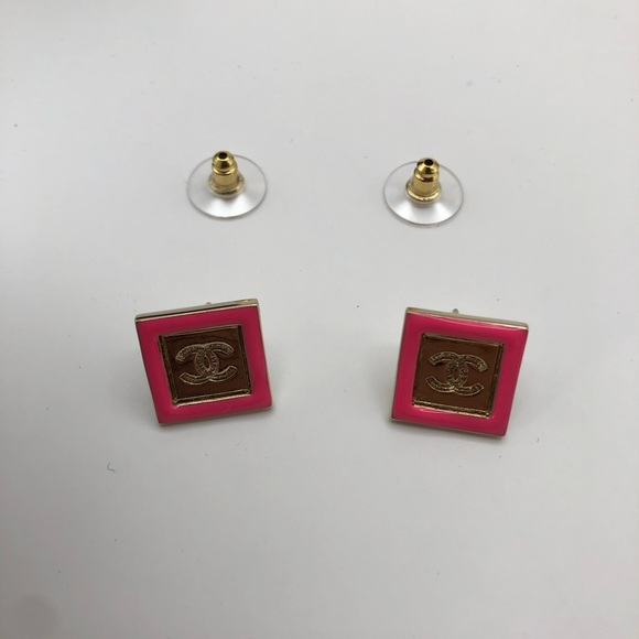 Chanel Earrings - Picture 4 of 6